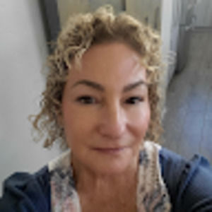 Meet your Posher, Bethann